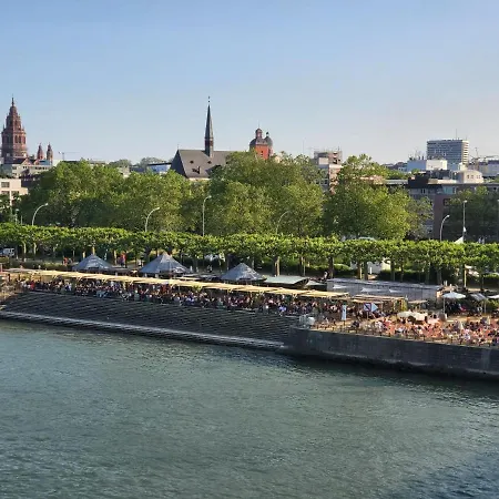 Im Schlesischen Viertel - Nahe Uniklinik Accommodatie bij particulieren *